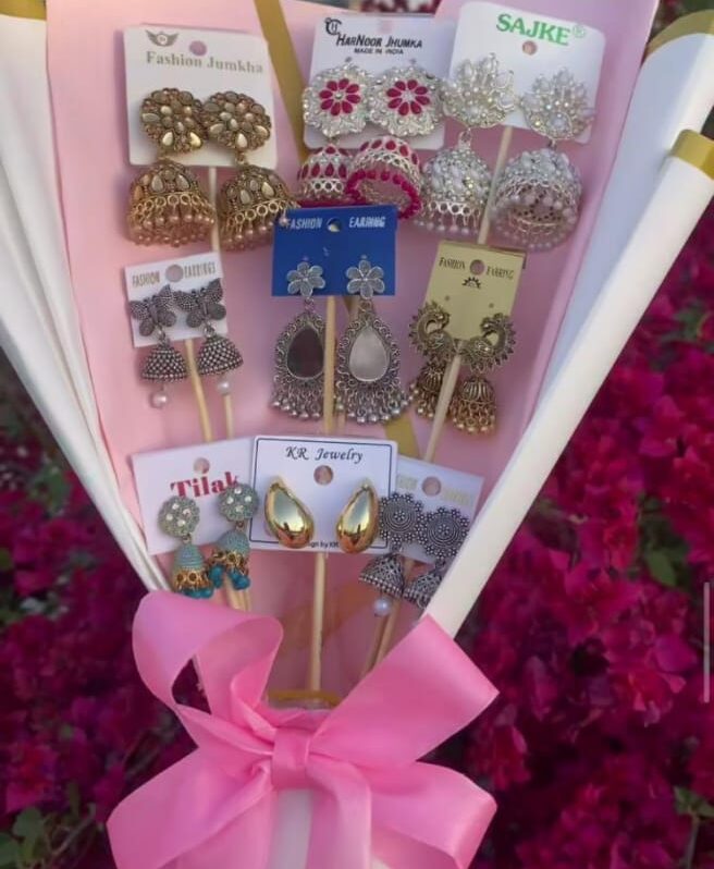 Jhumka Bouquet Alert!