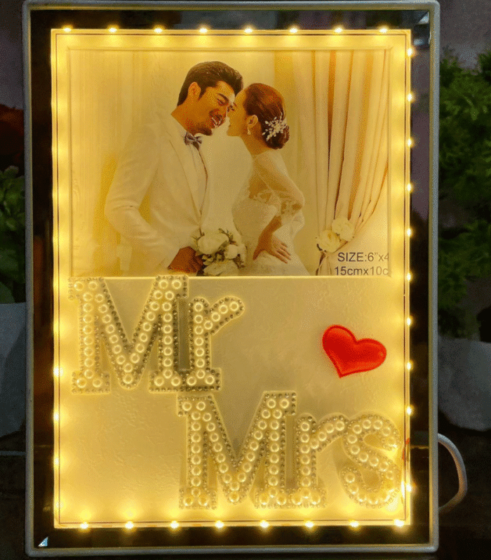 Couple LED Photo Frame With Mr. Mrs. Design (20*15 CM)